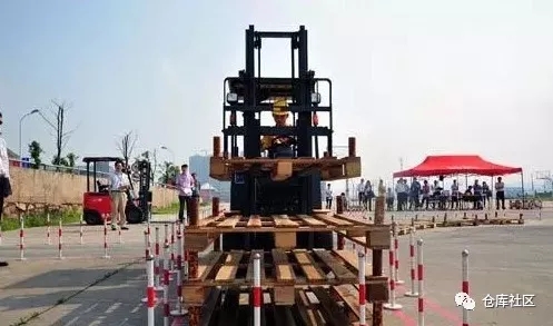 叉車安全作業注意事項