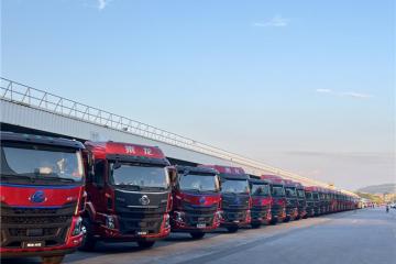 2024卡車之家年度盛典：乘龍H5大單橋榮獲快遞物流優選車型