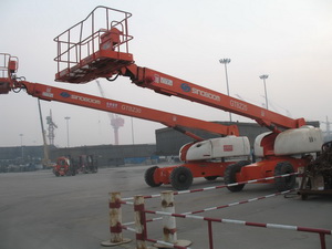 自行式直臂型高空作業平臺GTBZ25