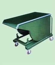 送料車