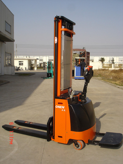 EY系列1.2噸全電動托盤堆垛車 EY12 