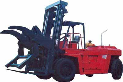 木材夾抱叉車FD150
