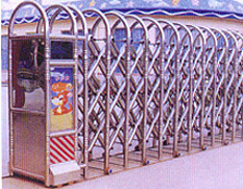 電動伸縮門