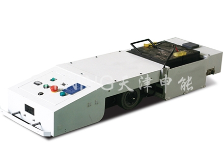 天津無人工廠締造者、潛伏牽引型AGV