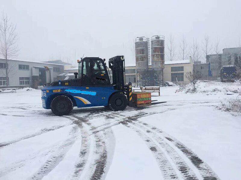 采購12噸叉車價格|福建大型12噸叉車廠家批發(fā)