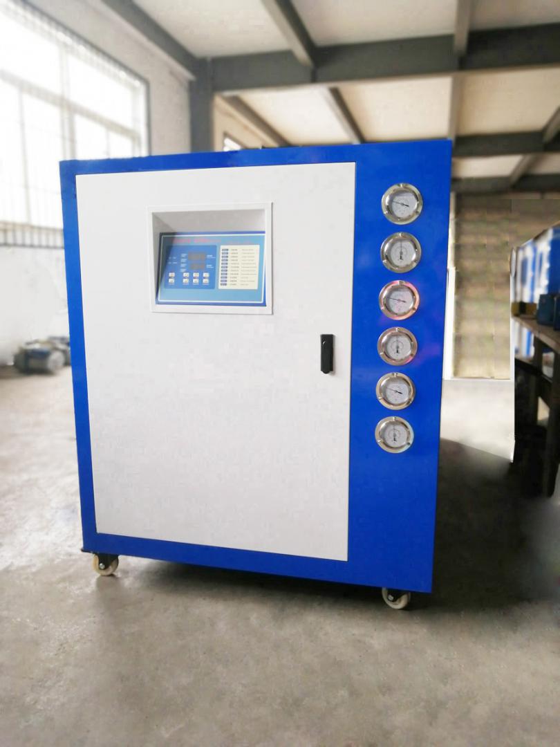 淋膜機專用冷水機_淋膜生產(chǎn)線冷卻降溫機_煙臺工業(yè)冷水機廠家