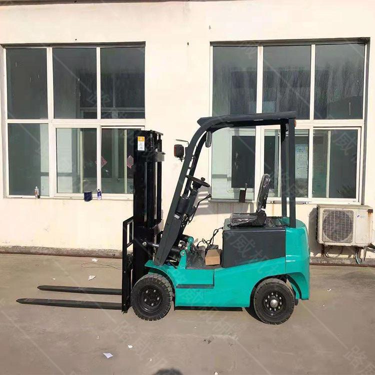   座駕式全電動(dòng)叉車 節(jié)能環(huán)保電動(dòng)叉車 多功能搬運(yùn)車廠家出售