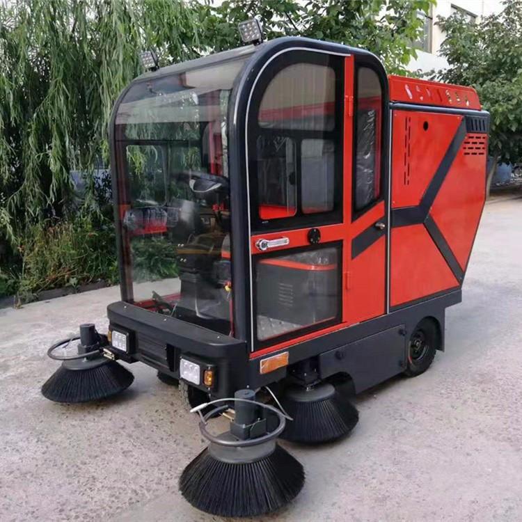  供應批發工業用掃地機 駕駛式掃地車 市政駕駛式掃地機